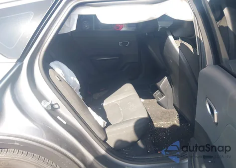 2025 Kia K4 Lxs z USA, uszkodzony, nr VIN 3KPFT4DE5SE147410